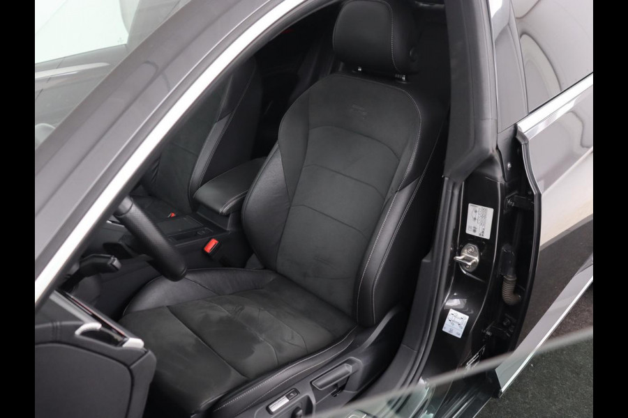 Volkswagen Arteon 1.4 TSI eHybrid R-Line Business | Panoramadak | Trekhaak wegklapbaar | Camera | Stoel & Stuurverwarming | Adaptive Cruise | Carplay | Elektrische achterklep