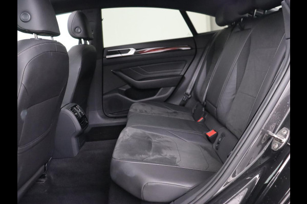 Volkswagen Arteon 1.4 TSI eHybrid R-Line Business | Panoramadak | Trekhaak wegklapbaar | Camera | Stoel & Stuurverwarming | Adaptive Cruise | Carplay | Elektrische achterklep