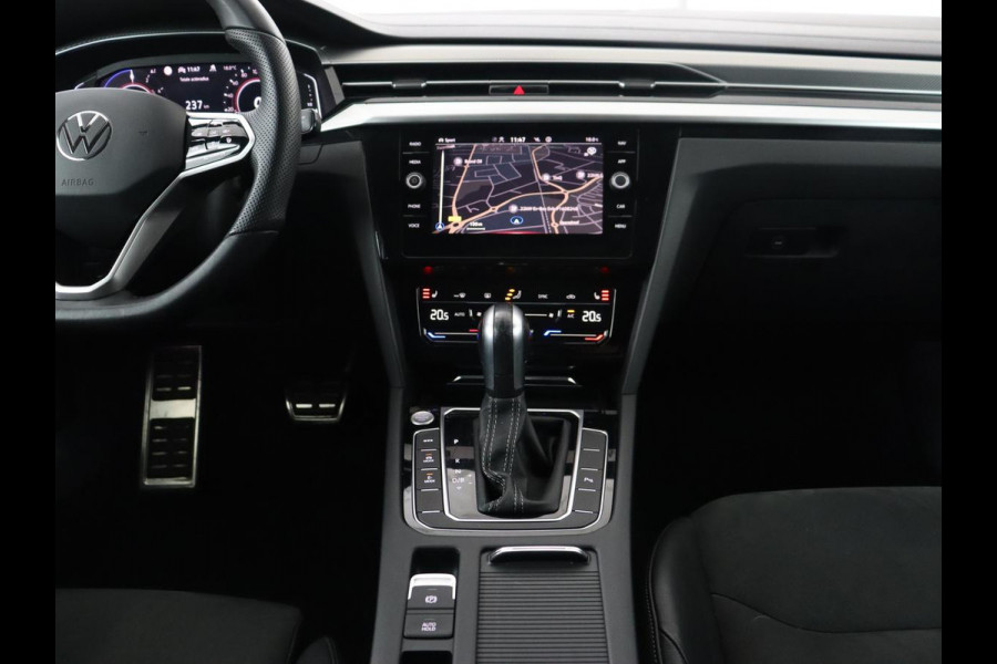 Volkswagen Arteon 1.4 TSI eHybrid R-Line Business | Panoramadak | Trekhaak wegklapbaar | Camera | Stoel & Stuurverwarming | Adaptive Cruise | Carplay | Elektrische achterklep