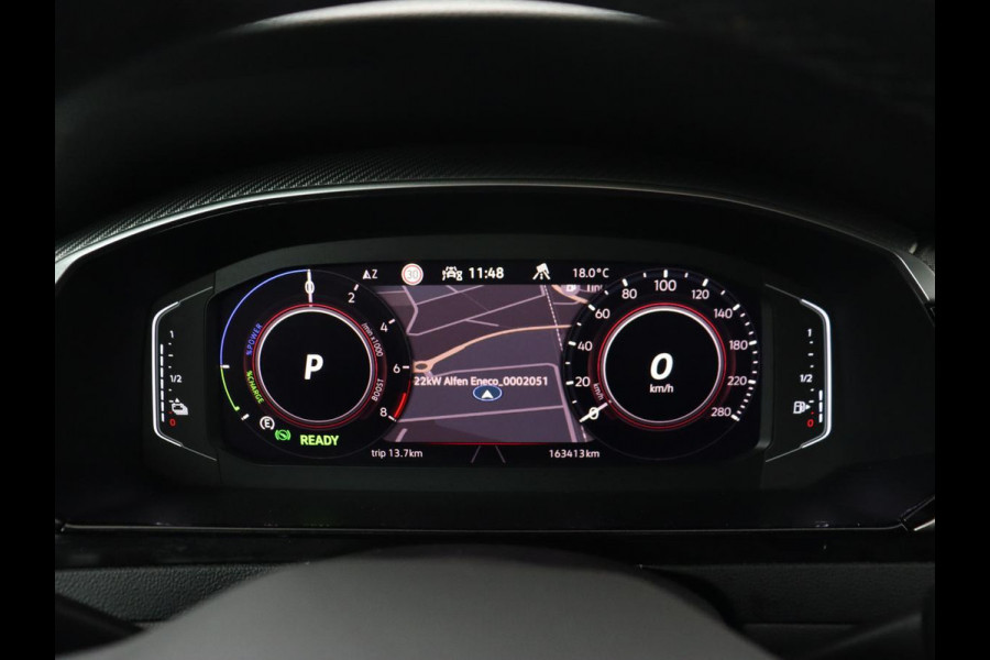 Volkswagen Arteon 1.4 TSI eHybrid R-Line Business | Panoramadak | Trekhaak wegklapbaar | Camera | Stoel & Stuurverwarming | Adaptive Cruise | Carplay | Elektrische achterklep