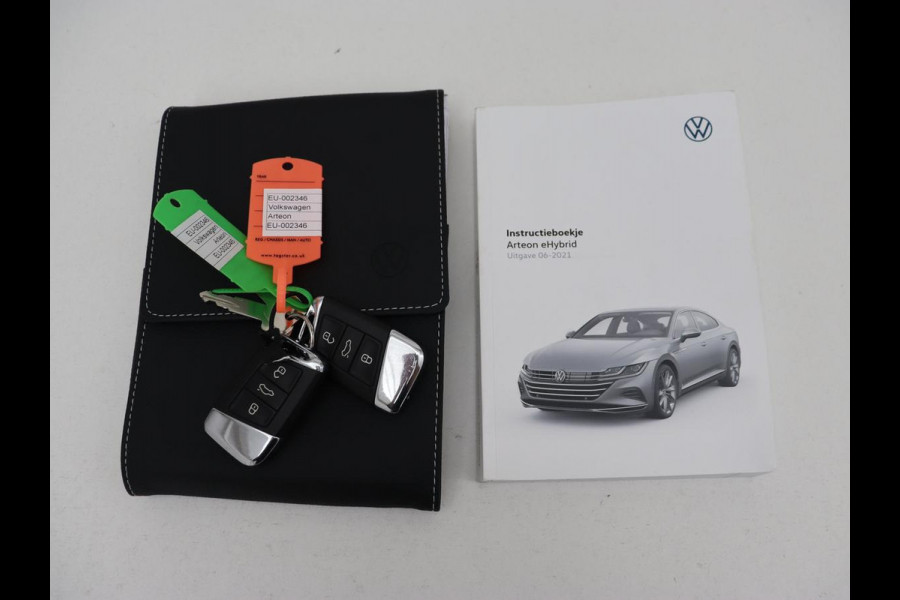 Volkswagen Arteon 1.4 TSI eHybrid R-Line Business | Panoramadak | Trekhaak wegklapbaar | Camera | Stoel & Stuurverwarming | Adaptive Cruise | Carplay | Elektrische achterklep