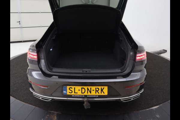 Volkswagen Arteon 1.4 TSI eHybrid R-Line Business | Panoramadak | Trekhaak wegklapbaar | Camera | Stoel & Stuurverwarming | Adaptive Cruise | Carplay | Elektrische achterklep