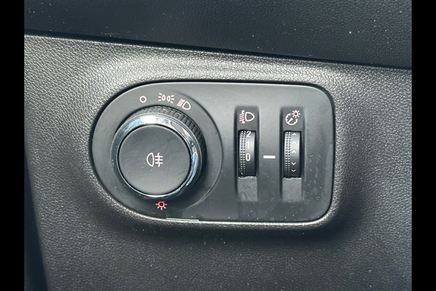 Opel Corsa 1.4 Turbo 5 Deurs Airco Stoel/Stuurverwarming PDC