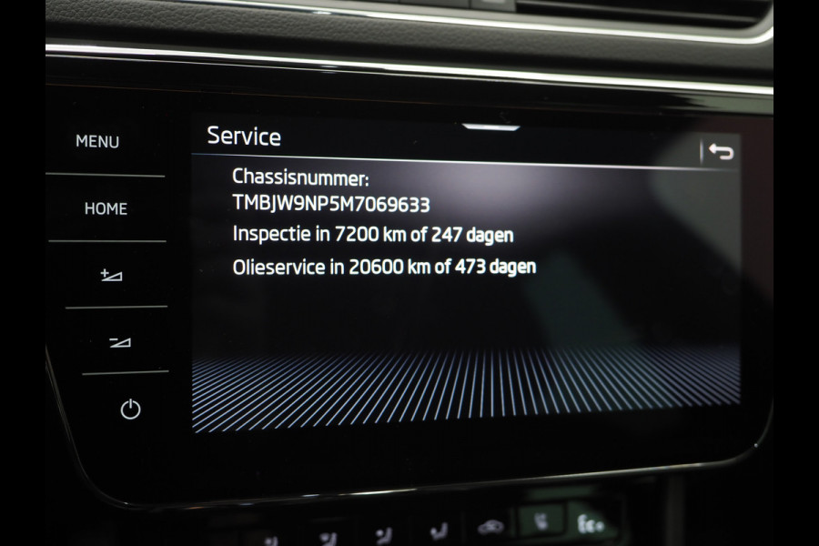 Škoda Superb Combi 1.4 TSI iV Laurin & Klement | Leder | Massage | Canton | Trekhaak | Camera | Memory | Adaptive Cruise