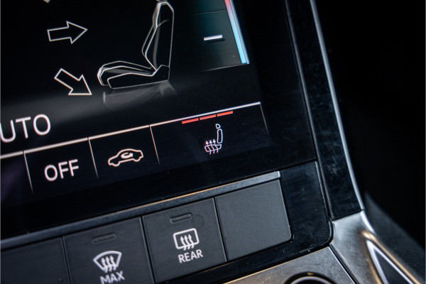 Audi e-tron 55 quattro S edition 95 kWh - Panorama | 23 Inch | B&O | Memory | 360 Camera
