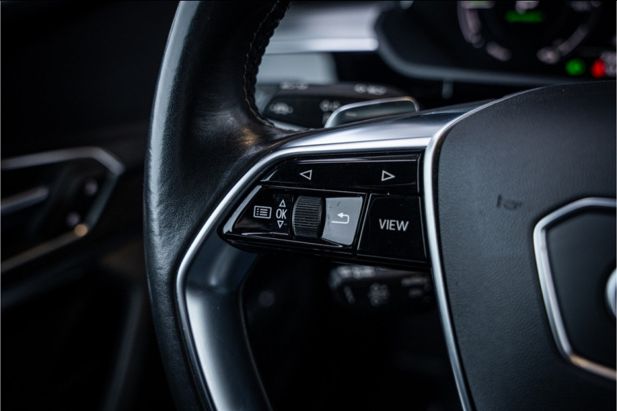 Audi e-tron 55 quattro S edition 95 kWh - Panorama | 23 Inch | B&O | Memory | 360 Camera