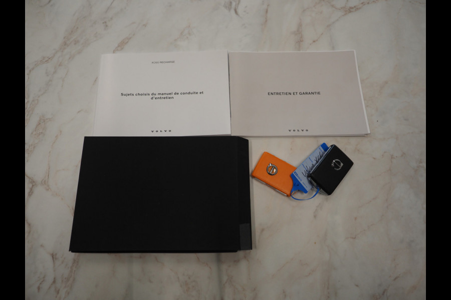 Volvo XC60 2.0 T6 Plug-in hybrid AWD Inscription Long Range | Panoramadak | Leder | Keyless | Camera | Memory | Cruise | Carplay