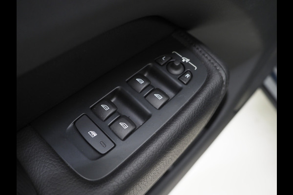 Volvo XC60 2.0 T6 Plug-in hybrid AWD Inscription Long Range | Panoramadak | Leder | Keyless | Camera | Memory | Cruise | Carplay