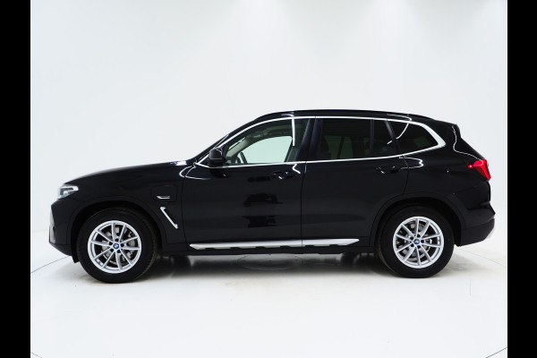 BMW X3 xDrive30e LCI 292PK | Camera | Sfeerverlichting | Stoelverwarming | Cruise | Virtual | Carplay