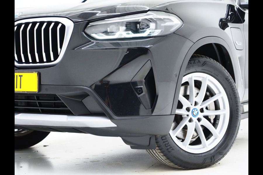 BMW X3 xDrive30e LCI 292PK | Camera | Sfeerverlichting | Stoelverwarming | Cruise | Virtual | Carplay