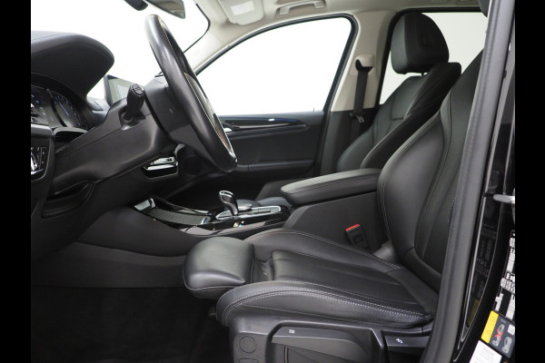 BMW X3 xDrive30e LCI 292PK | Camera | Sfeerverlichting | Stoelverwarming | Cruise | Virtual | Carplay