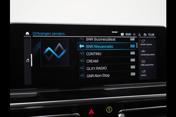 BMW X3 xDrive30e LCI 292PK | Camera | Sfeerverlichting | Stoelverwarming | Cruise | Virtual | Carplay