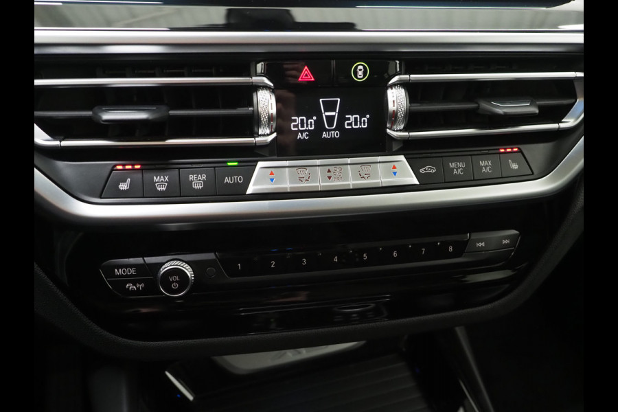 BMW X3 xDrive30e LCI 292PK | Camera | Sfeerverlichting | Stoelverwarming | Cruise | Virtual | Carplay