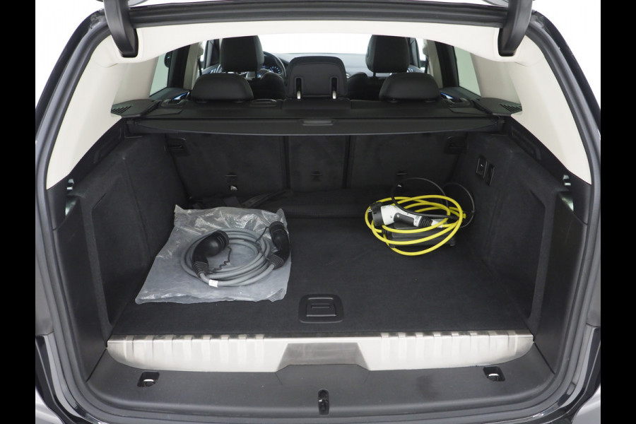 BMW X3 xDrive30e LCI 292PK | Camera | Sfeerverlichting | Stoelverwarming | Cruise | Virtual | Carplay
