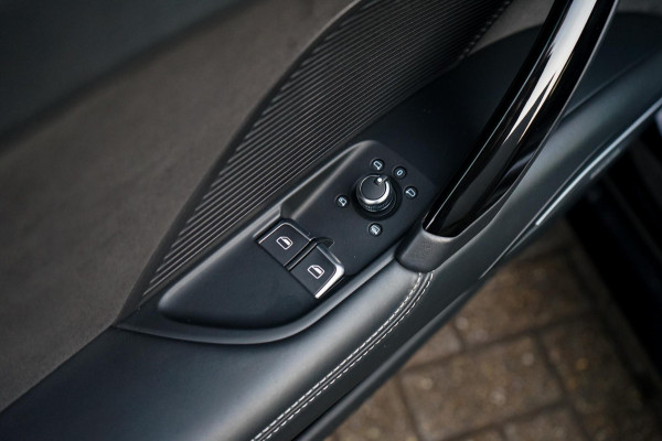 Audi TT TTS 2.0 TFSI quattro Pro Line +