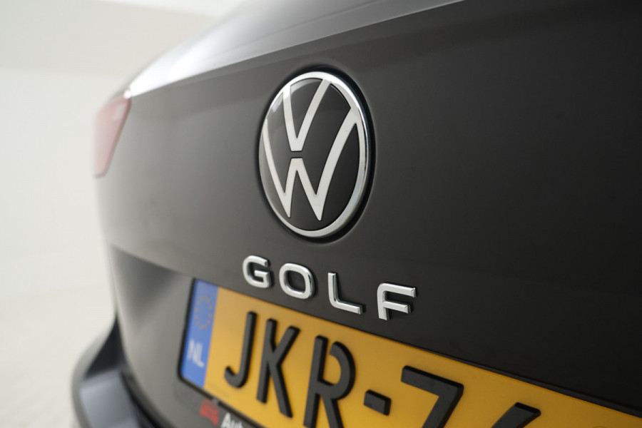 Volkswagen Golf Variant 1.0 eTSI Life Business Automaat, Apple carplay, Lmv,