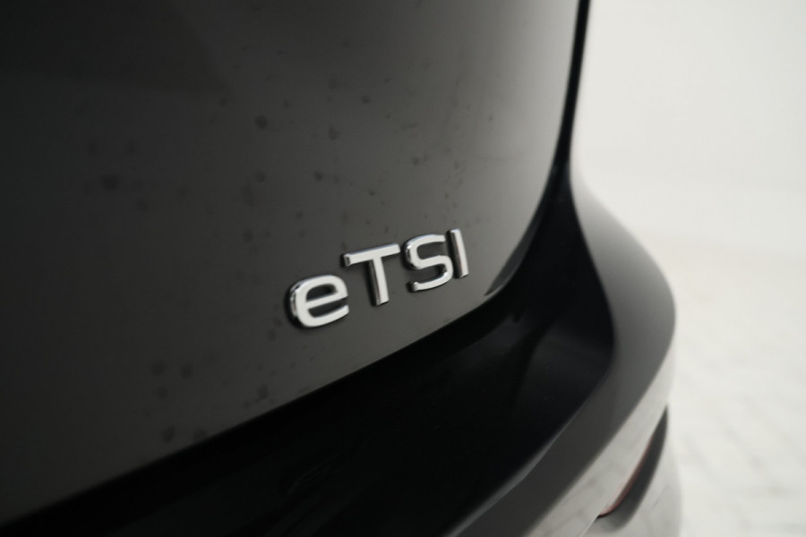 Volkswagen Golf Variant 1.0 eTSI Life Business Automaat, Apple carplay, Lmv,