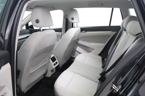 Volkswagen Golf Variant 1.0 eTSI Life Business Automaat, Apple carplay, Lmv,