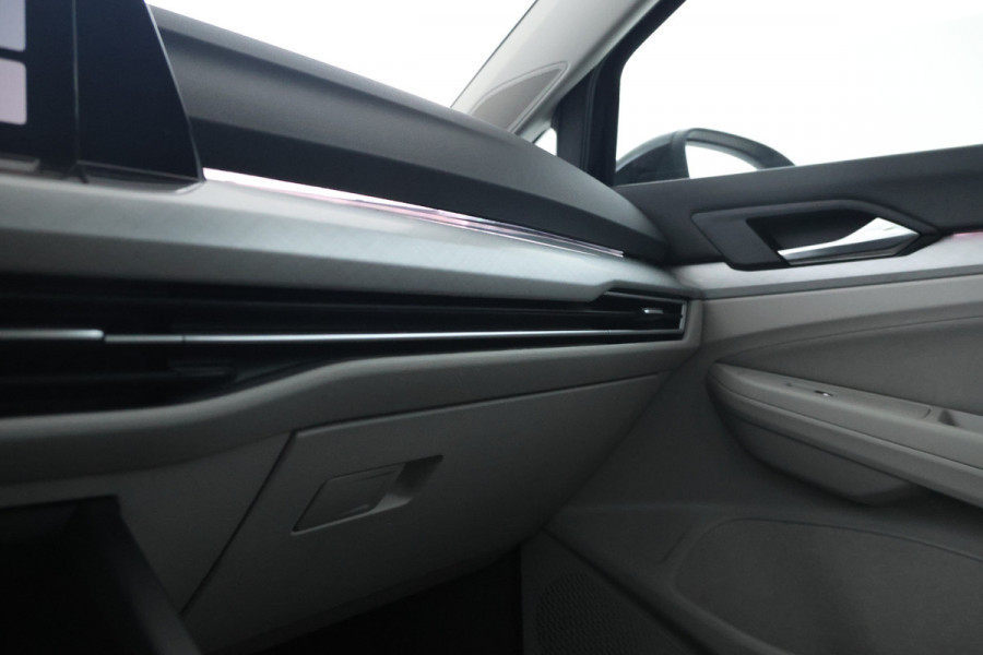 Volkswagen Golf Variant 1.0 eTSI Life Business Automaat, Apple carplay, Lmv,