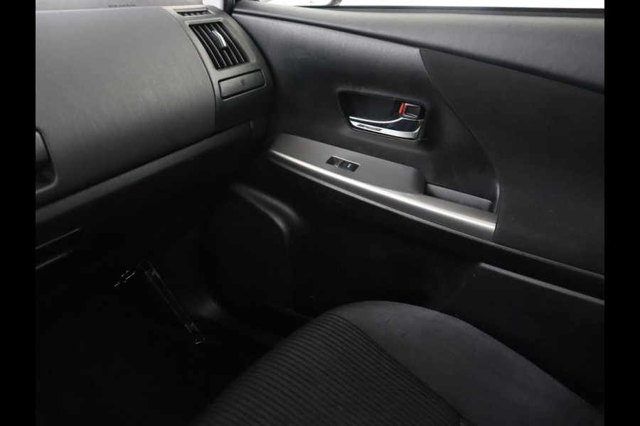Toyota Prius+ 1.8 Active | 7-persoons | Cruise Control | Navigatie | Climate Control | Stoelverwarming | DAB