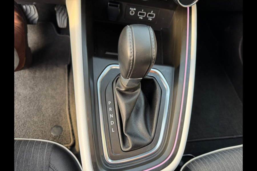 Renault Clio TCe 90 X-Tronic Techno Groot navi / Virt Cockpit / Clima / LM velgen