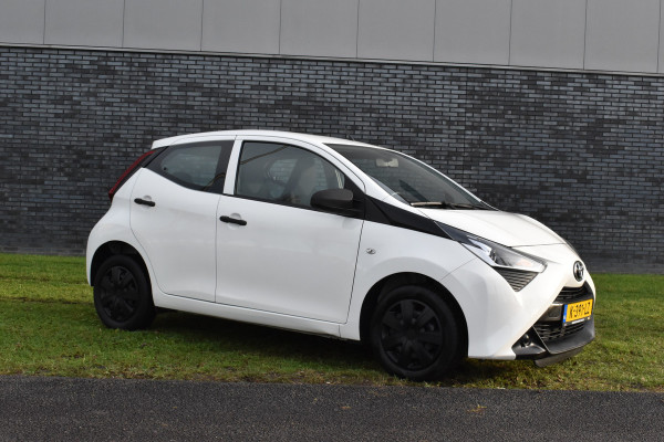 Toyota Aygo 1.0 VVT-i x-fun Airco 5-deurs 1e eigenaar btw auto