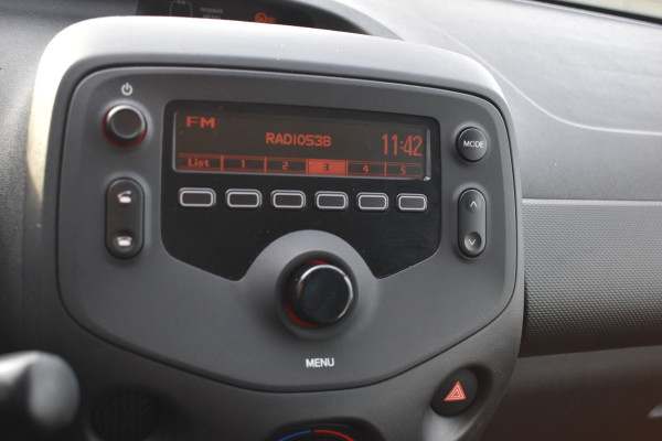 Toyota Aygo 1.0 VVT-i x-fun Airco 5-deurs 1e eigenaar btw auto