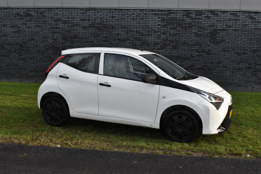 Toyota Aygo 1.0 VVT-i x-fun Airco 5-deurs 1e eigenaar btw auto