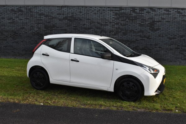 Toyota Aygo 1.0 VVT-i x-fun Airco 5-deurs 1e eigenaar btw auto