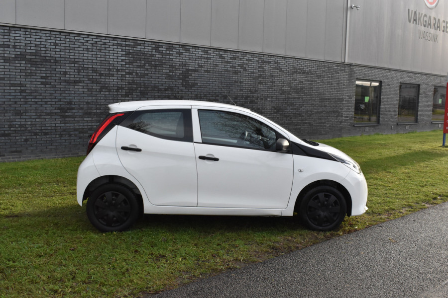 Toyota Aygo 1.0 VVT-i x-fun Airco 5-deurs 1e eigenaar btw auto
