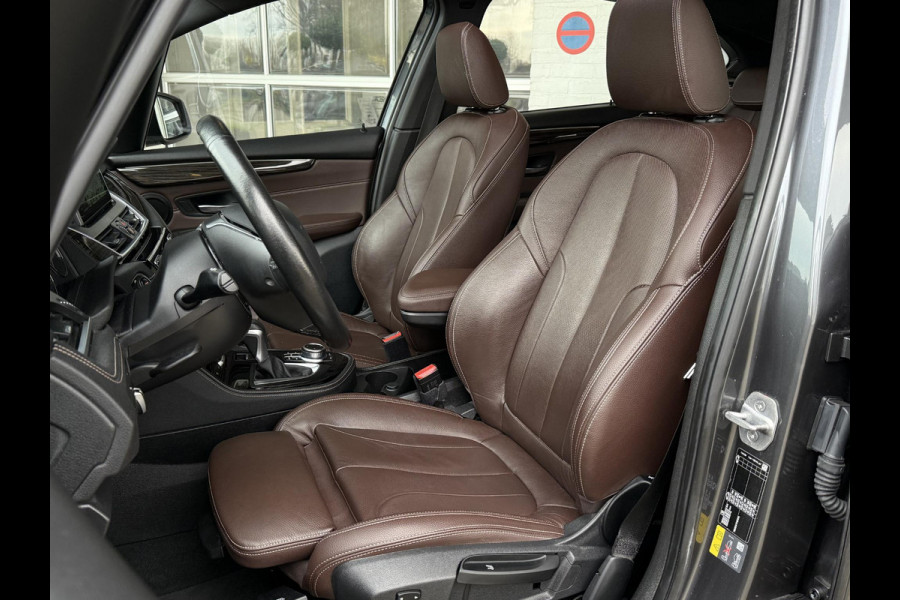 BMW 2 Serie Active Tourer 225xe iPerformance High Executive | LUXURY LINE | PANORAMA | LEDER | CAMERA | SPORTSTOELEN |