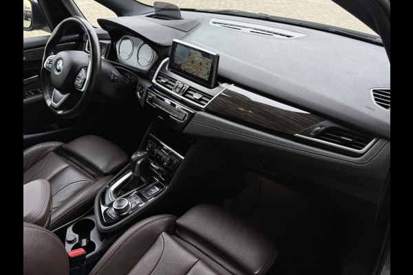 BMW 2 Serie Active Tourer 225xe iPerformance High Executive | LUXURY LINE | PANORAMA | LEDER | CAMERA | SPORTSTOELEN |
