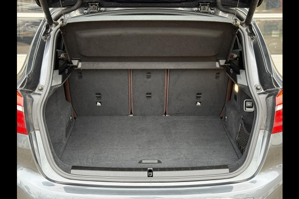 BMW 2 Serie Active Tourer 225xe iPerformance High Executive | LUXURY LINE | PANORAMA | LEDER | CAMERA | SPORTSTOELEN |