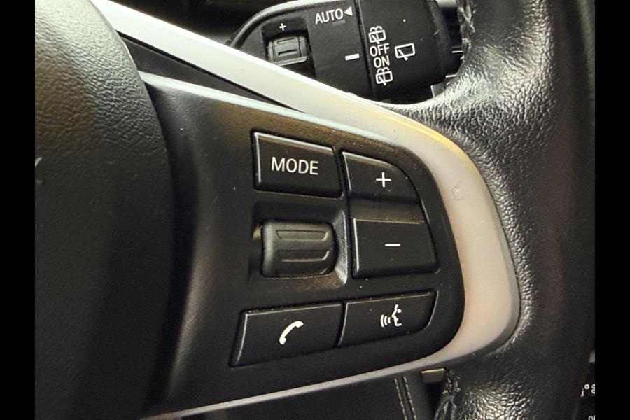 BMW 2 Serie Active Tourer 225xe iPerformance High Executive | LUXURY LINE | PANORAMA | LEDER | CAMERA | SPORTSTOELEN |