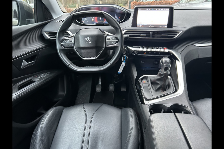 Peugeot 3008 1.2 130pk Leder, Navi, Carplay, Camera, Stoelverw.