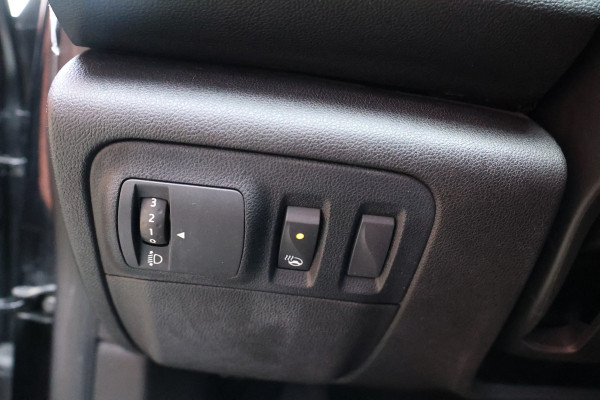 Renault Mégane Estate 1.5 dCi | ACC | Blind Spot | Panoramadak | Bose | Stoelverwarming | Stuurwielverwarming | Navigatie | LED Koplampen | CarPlay | Nieuwe APK | NAP Logisch | NL Auto