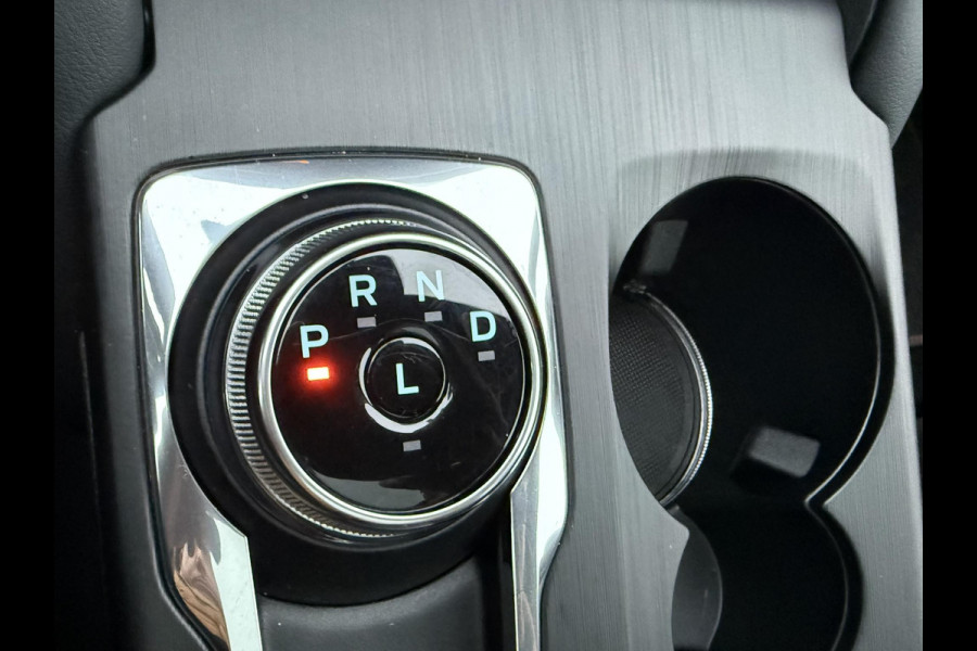 Ford Kuga 2.5 PHEV ST-Line X | SCI | Wegklapbare trekhaak | Panoramadak | Winter Pack | Head up Display | All season banden