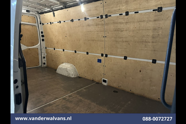 Mercedes-Benz Sprinter 317 CDI 170pk L3H2 Euro6 Airco | Apple Carplay | Android Auto | Trekhaak Bijrijdersbank