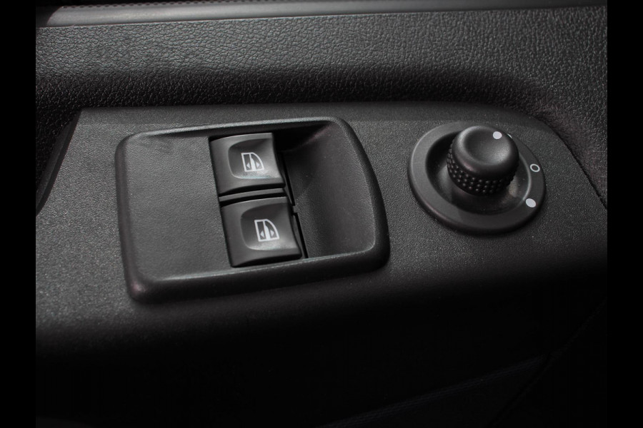 Opel Vivaro Combi 1.6 CDTI L2H1 9p | Airco | Cruise control | Elektrische ramen |