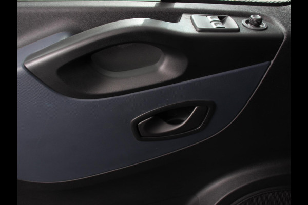 Opel Vivaro Combi 1.6 CDTI L2H1 9p | Airco | Cruise control | Elektrische ramen |