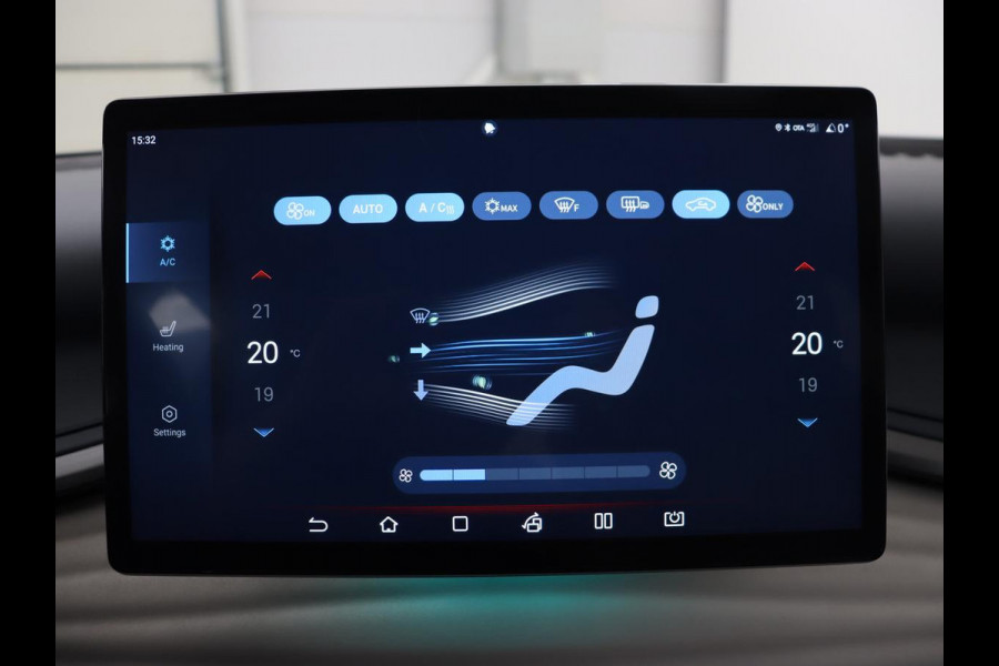 BYD ATTO 3 Comfort 60 kWh | Panoramadak | Warmtepomp | Leder | Stoelverwarming | 360 Camera | Carplay | Adaptive cruise