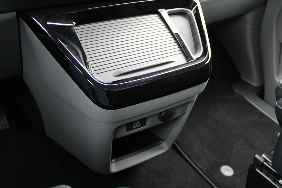 Ford Transit Custom Tourneo 340 2.5 PHEV L2H1 Titanium X 232pk - ACC - Pano - B&O - Elek. schuifdeuren - 360 camera - Elek- Trekhaak - Excl BTW - Ri