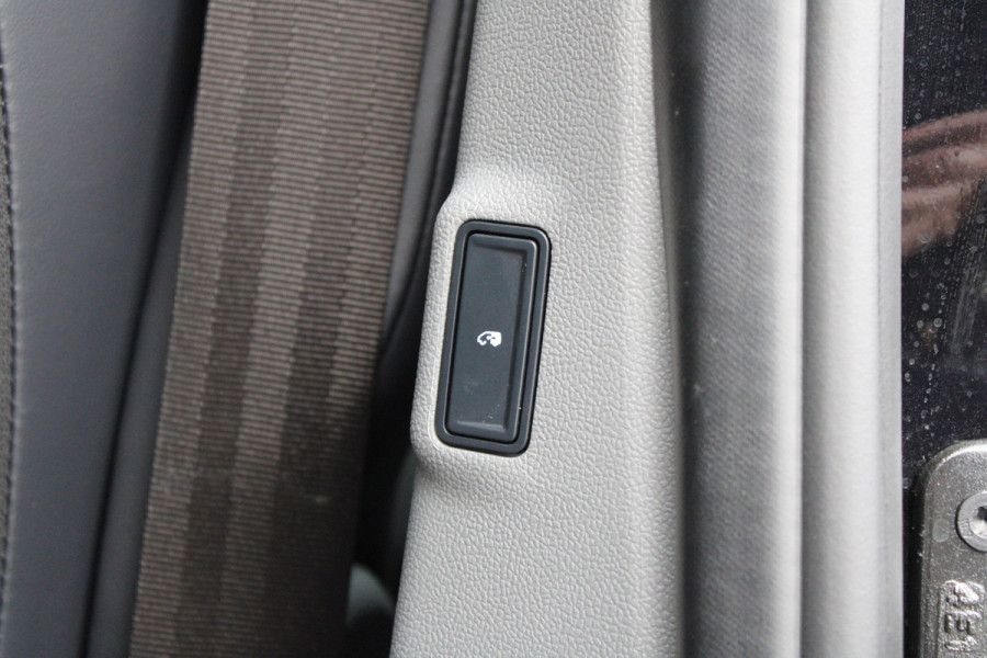 Ford Transit Custom Tourneo 340 2.5 PHEV L2H1 Titanium X 232pk - ACC - Pano - B&O - Elek. schuifdeuren - 360 camera - Elek- Trekhaak - Excl BTW - Ri