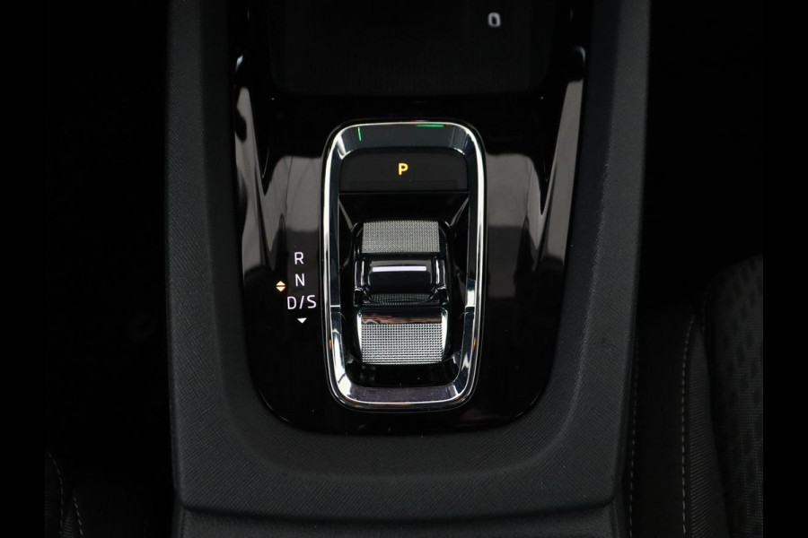 Škoda Octavia Combi 1.4 TSI iV PHEV Business Edition | Stoel & stuurverwarming | Camera | Carplay | Memory | Navigatie | Full LED