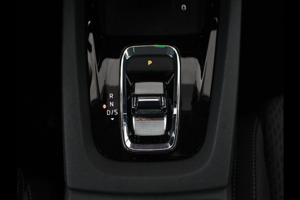 Škoda Octavia Combi 1.4 TSI iV PHEV Business Edition | Stoel & stuurverwarming | Camera | Carplay | Memory | Navigatie | Full LED