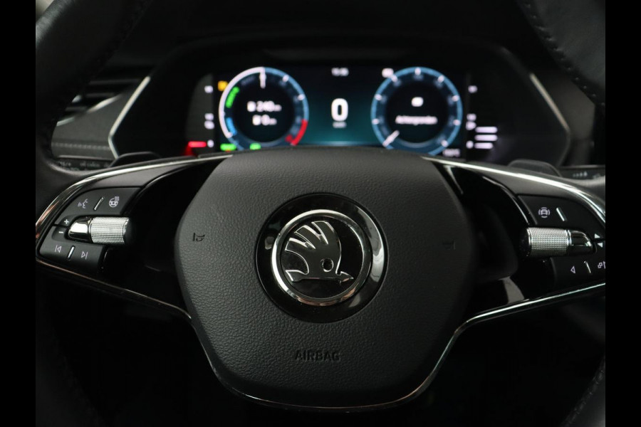 Škoda Octavia Combi 1.4 TSI iV PHEV Business Edition | Stoel & stuurverwarming | Camera | Carplay | Memory | Navigatie | Full LED