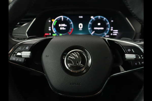 Škoda Octavia Combi 1.4 TSI iV PHEV Business Edition | Stoel & stuurverwarming | Camera | Carplay | Memory | Navigatie | Full LED