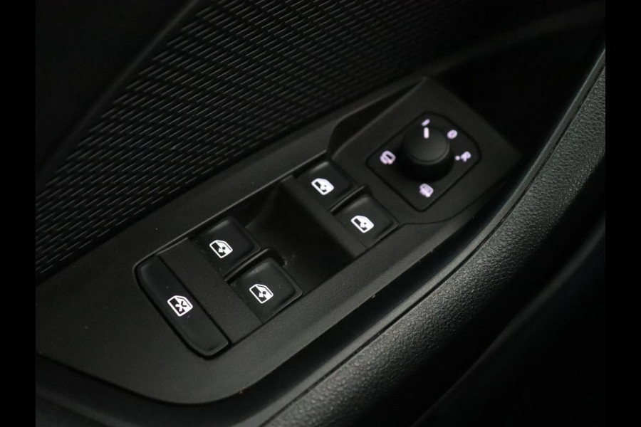 Škoda Octavia Combi 1.4 TSI iV PHEV Business Edition | Stoel & stuurverwarming | Camera | Carplay | Memory | Navigatie | Full LED