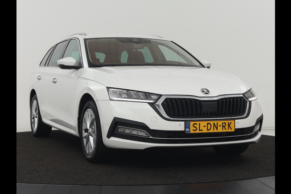 Škoda Octavia Combi 1.4 TSI iV PHEV Business Edition | Stoel & stuurverwarming | Camera | Carplay | Memory | Navigatie | Full LED