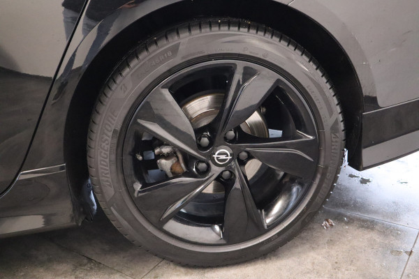 Opel Insignia Grand Sport 1.6 Turbo Exclusive Cruise/Climate open dak Automaat 200PK NAP!